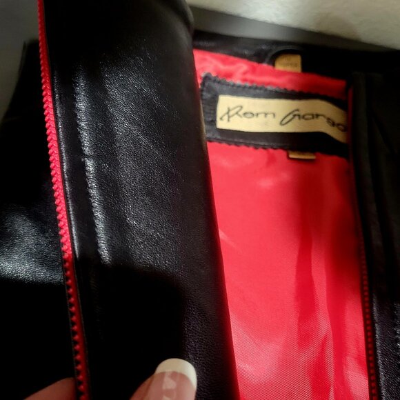 Black Leather Vest Red Zipper & Lining - Picture 3 of 10